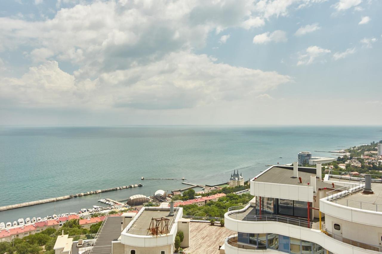 Board Apart Hotel Odesa Exterior foto