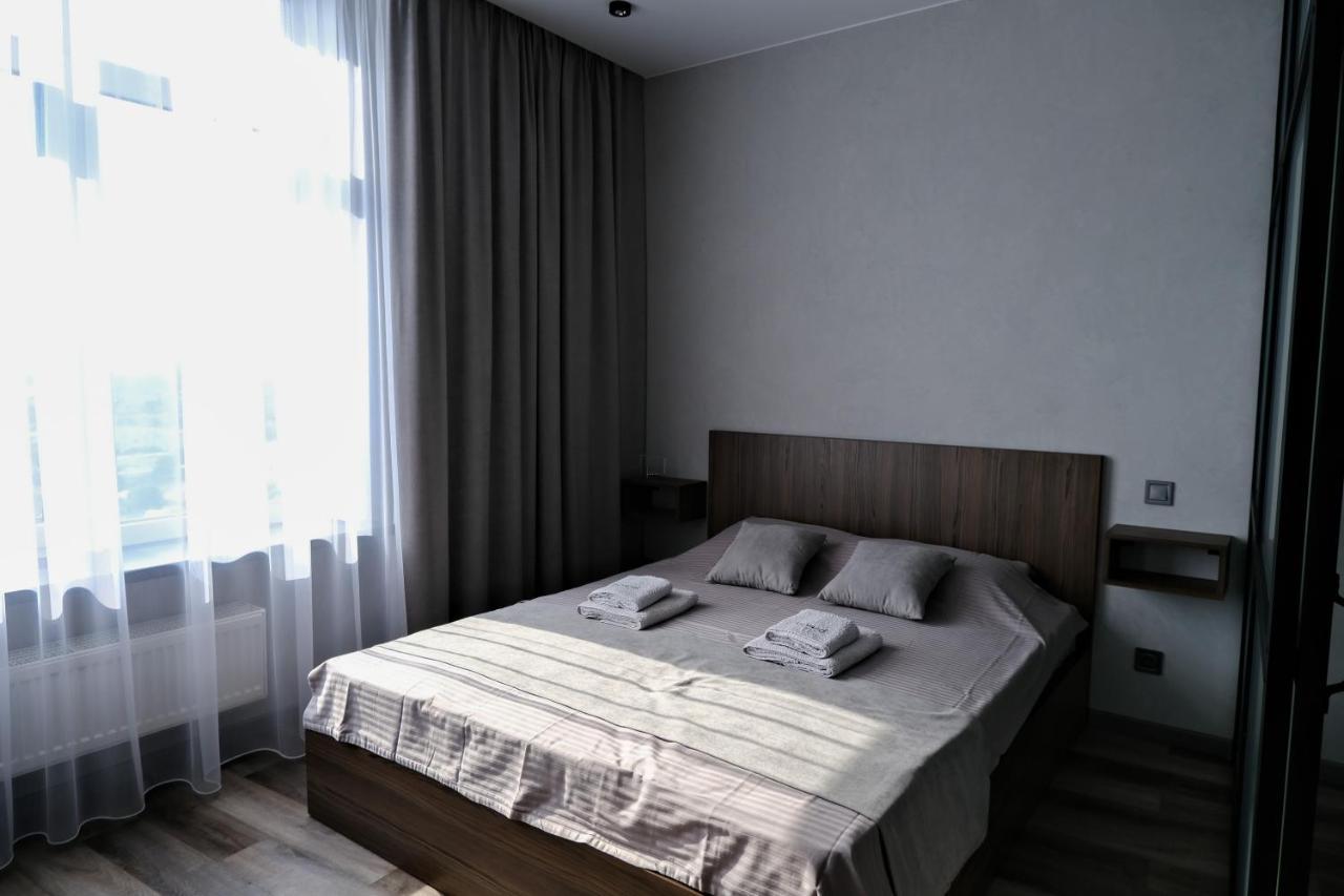 Board Apart Hotel Odesa Exterior foto