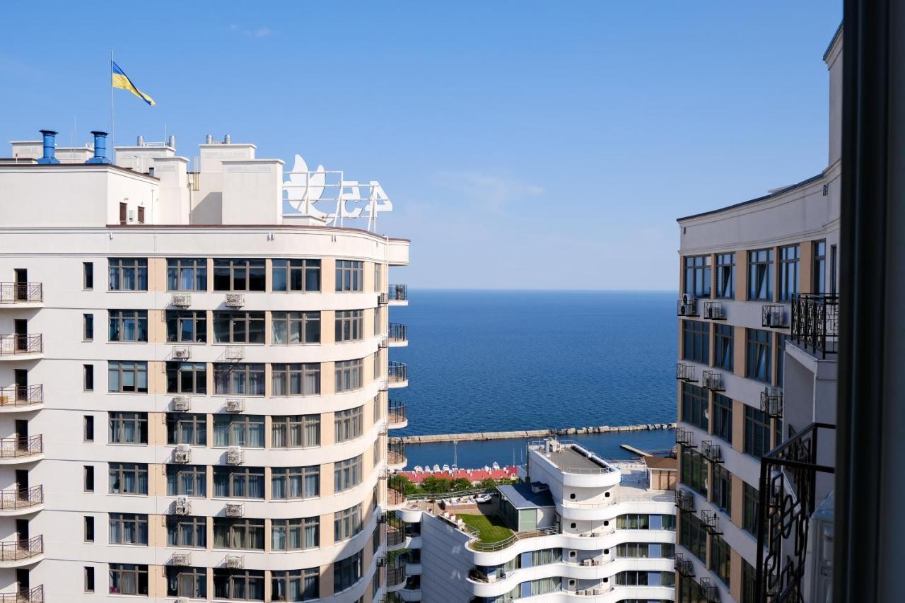 Board Apart Hotel Odesa Exterior foto